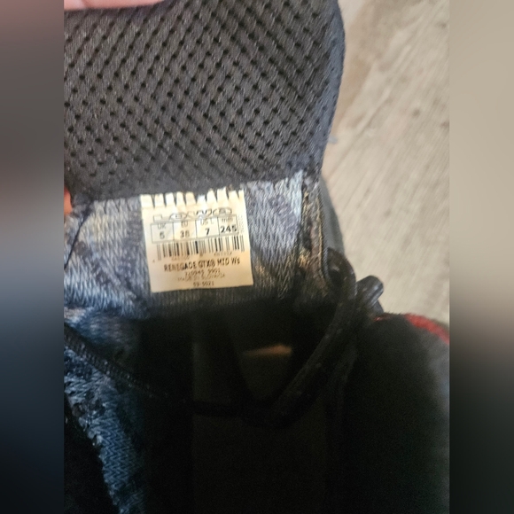 🩷🩵Lowa "Renegade GTX Mid" Hiking Boots  Size 7💛💚 - Picture 7 of 10